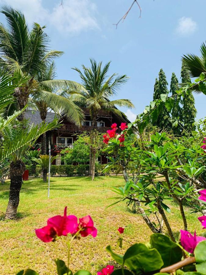Palumboreef Beach Resort Làng Làng Uroa Ngoại thất bức ảnh