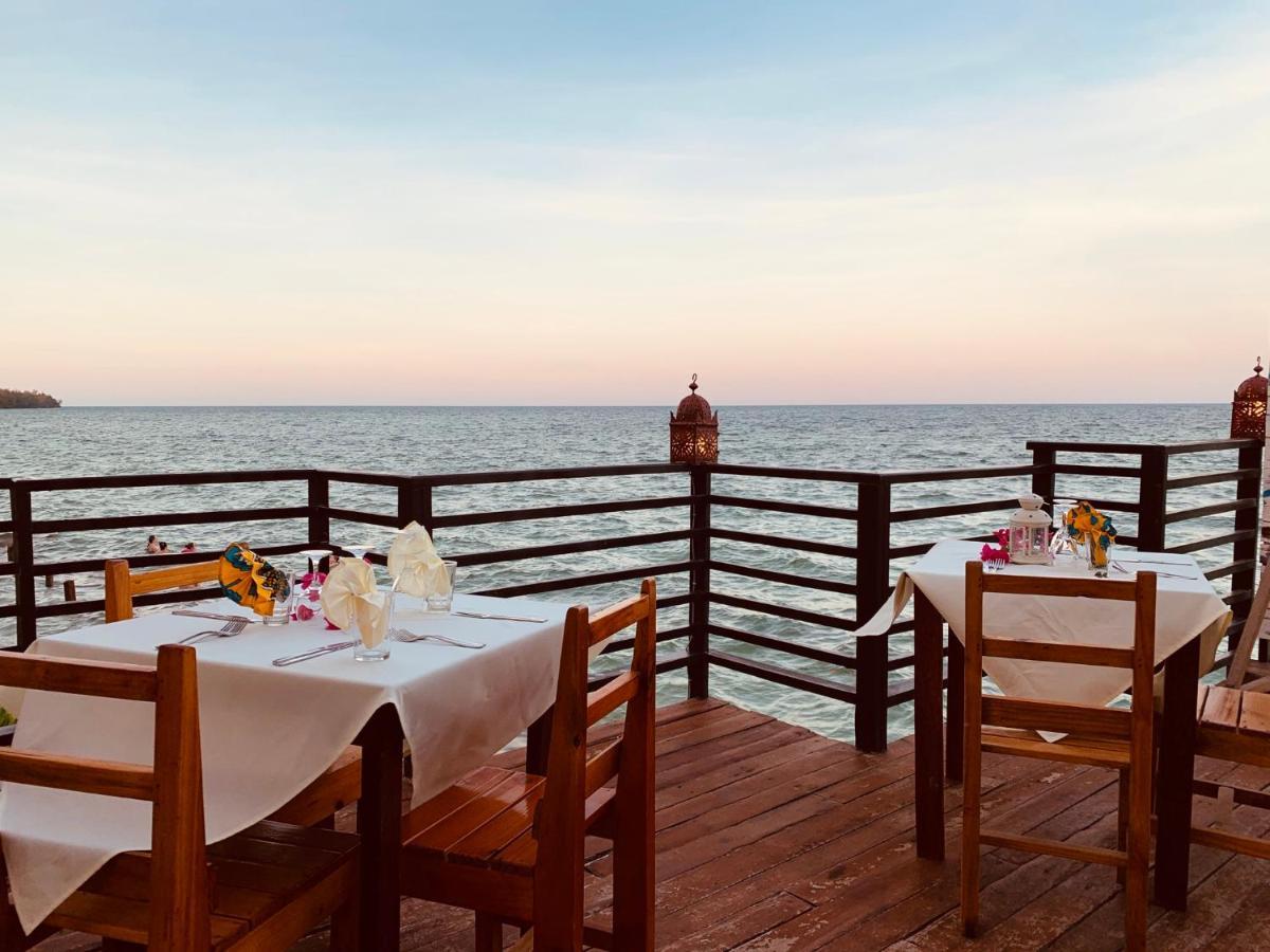 Palumboreef Beach Resort Làng Làng Uroa Ngoại thất bức ảnh