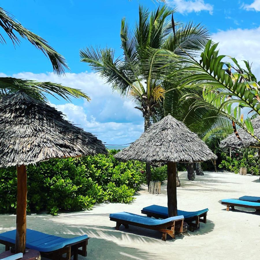 Palumboreef Beach Resort Làng Làng Uroa Ngoại thất bức ảnh