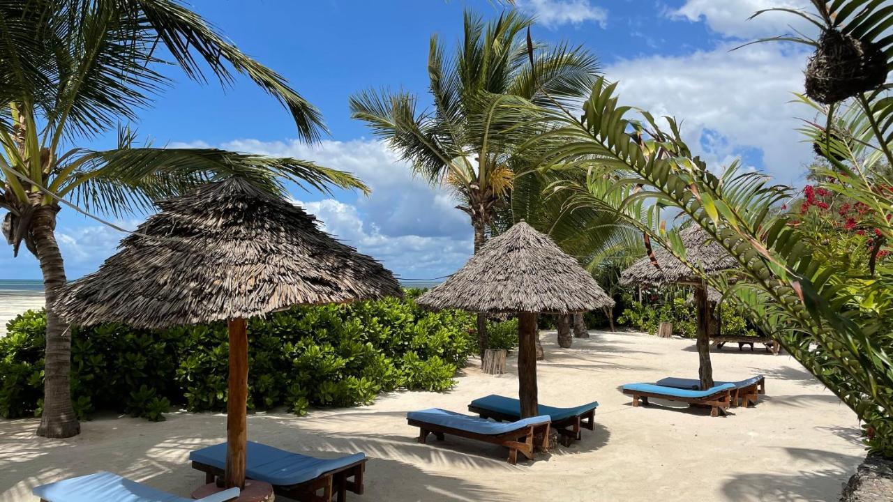 Palumboreef Beach Resort Làng Làng Uroa Ngoại thất bức ảnh