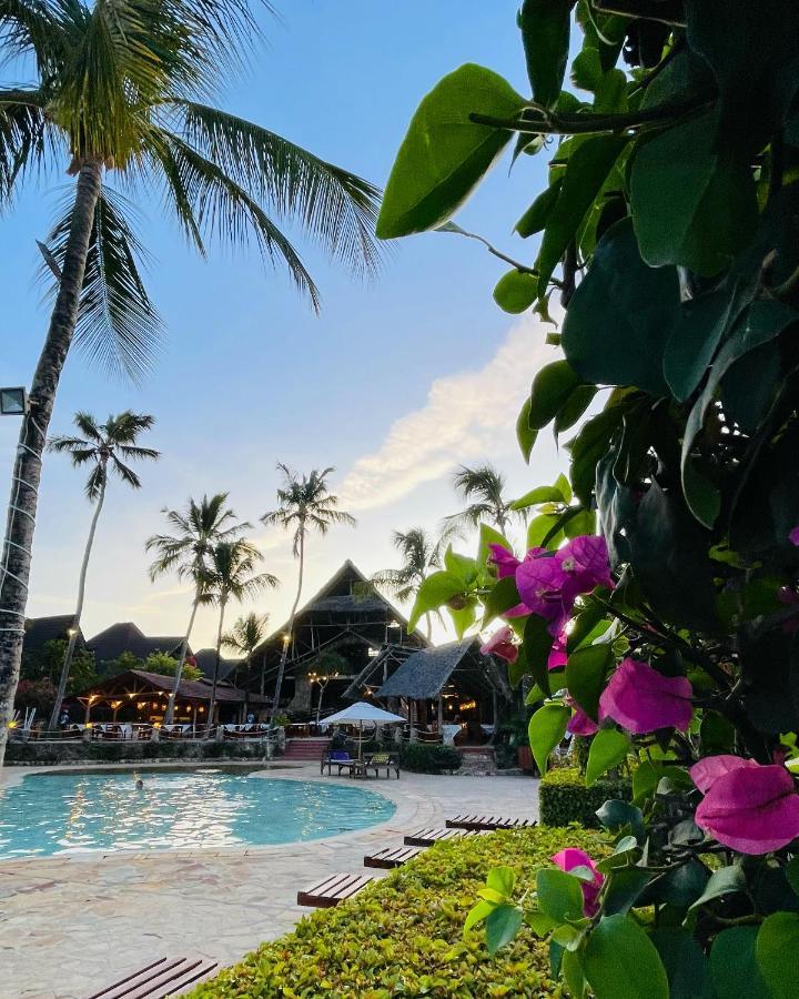 Palumboreef Beach Resort Làng Làng Uroa Ngoại thất bức ảnh